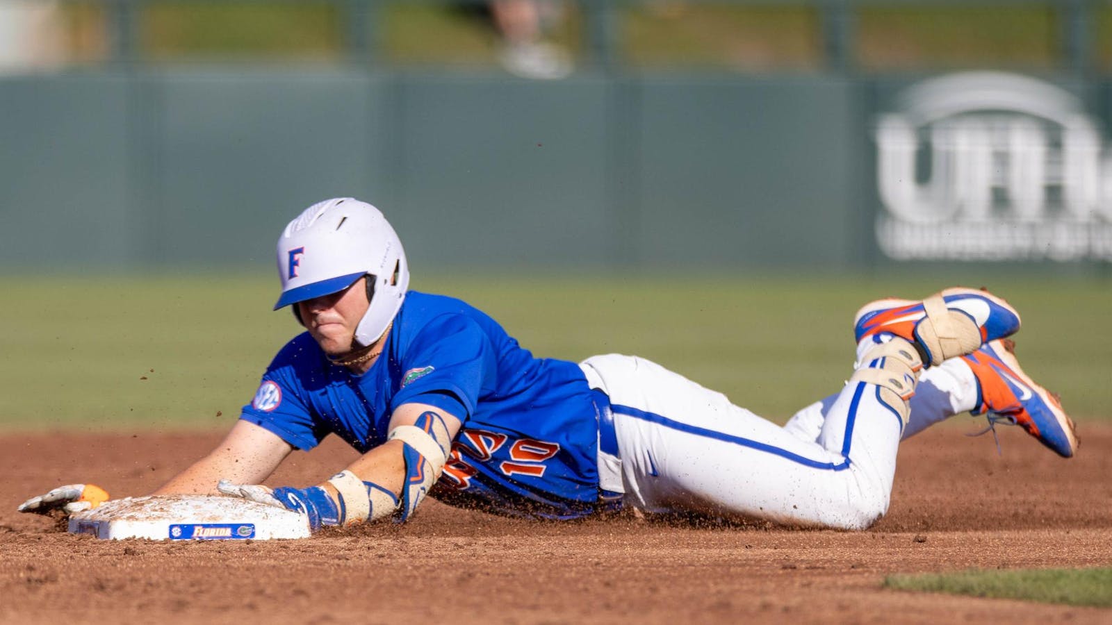 Florida comes up short in Game 2 as Tigers even series