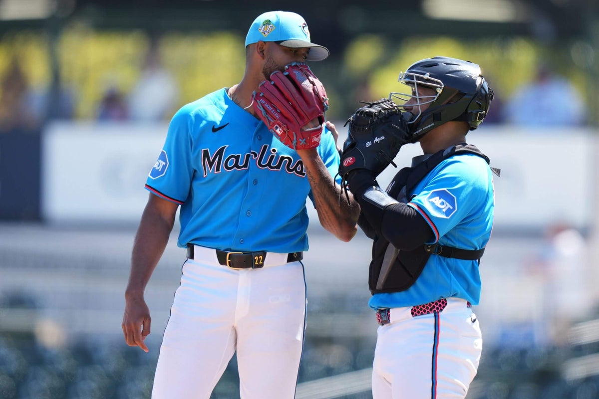 The Marlins call pitches from the dugout. Why the Yankees think it’s ‘terrible’