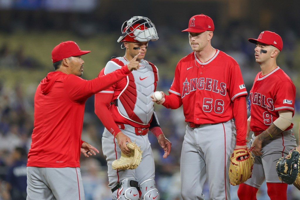Angels manager Kurt Suzuki shows flexibility early in tenure – Orange County Register