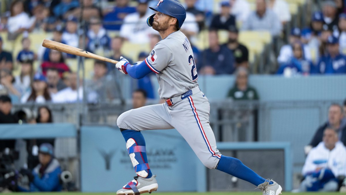 Shohei Ohtani’s leadoff homer, Teoscar’s 3-run shot propel streaking Dodgers to 6-3 win over Rangers – NBC 5 Dallas-Fort Worth