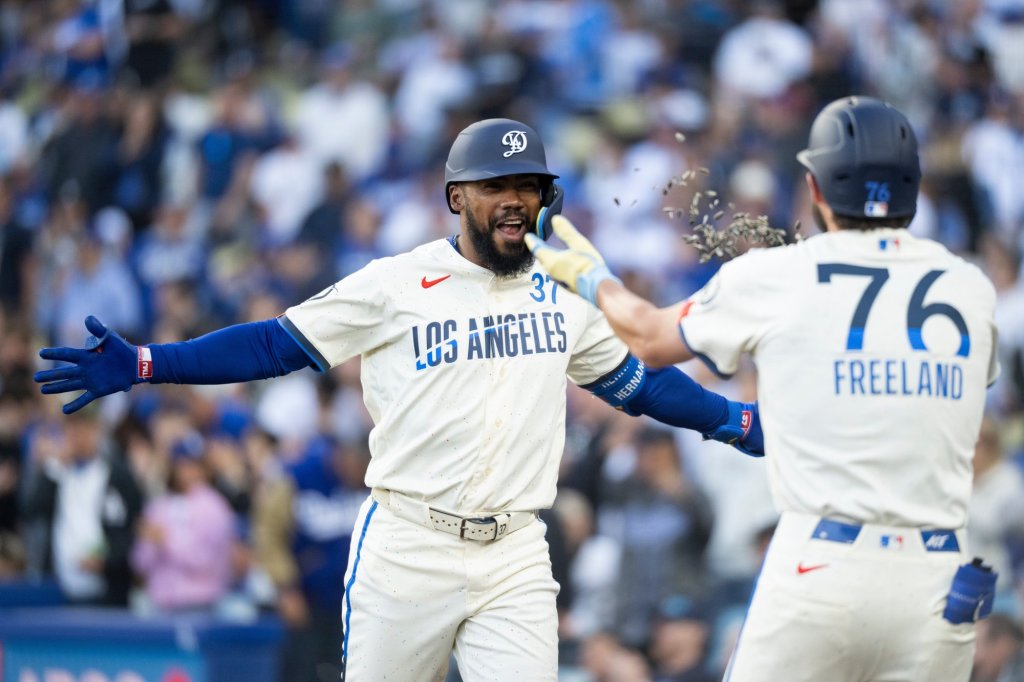 Shohei Ohtani, Teoscar Hernandez power Dodgers past Rangers – Orange County Register