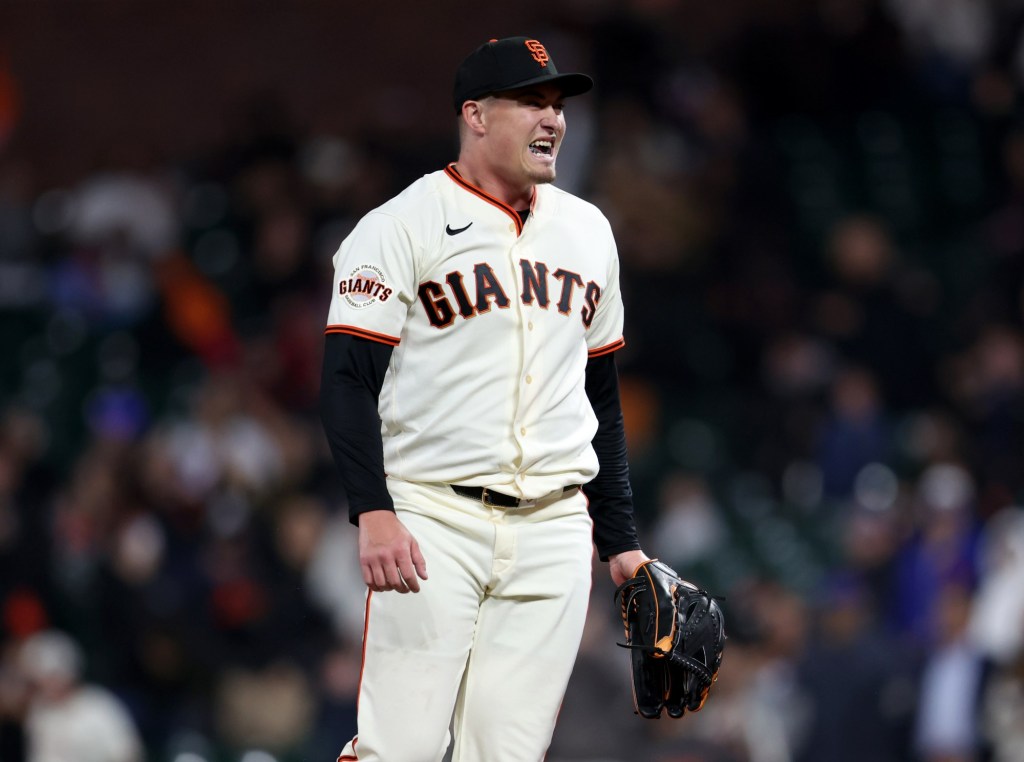 SF Giants' Blade Tidwell records rare three-inning save