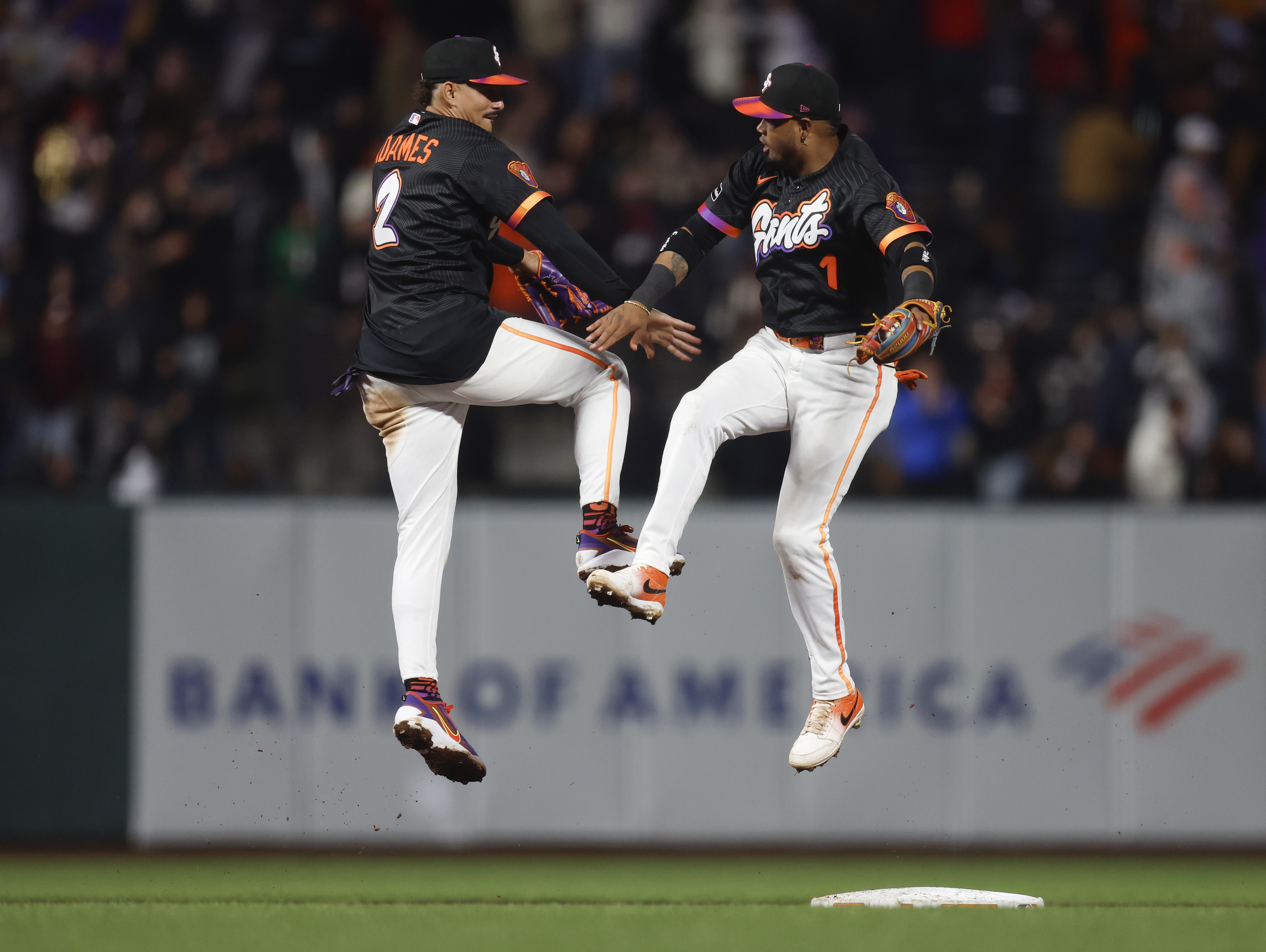 San Francisco Giants’ Willy Adames (2) and San Francisco Giants’...