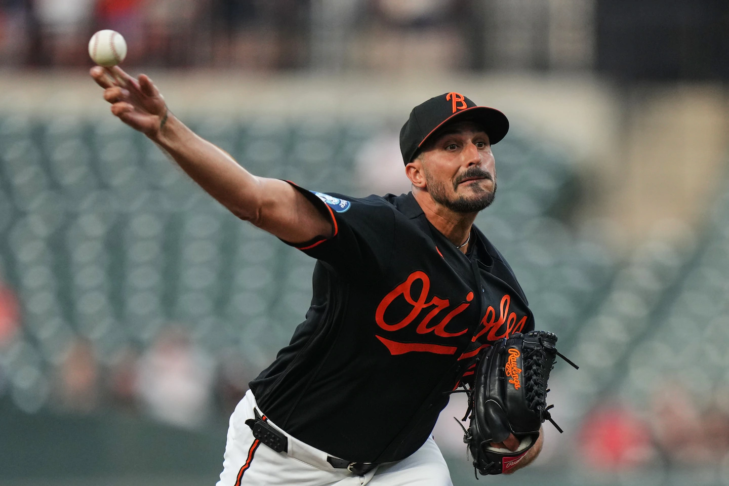 Orioles' RHP Zach Eflin leaves in the 4th inning with right elbow discomfort