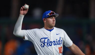 No. 21 Gators fall to Ole Miss at Condron, 6-4.