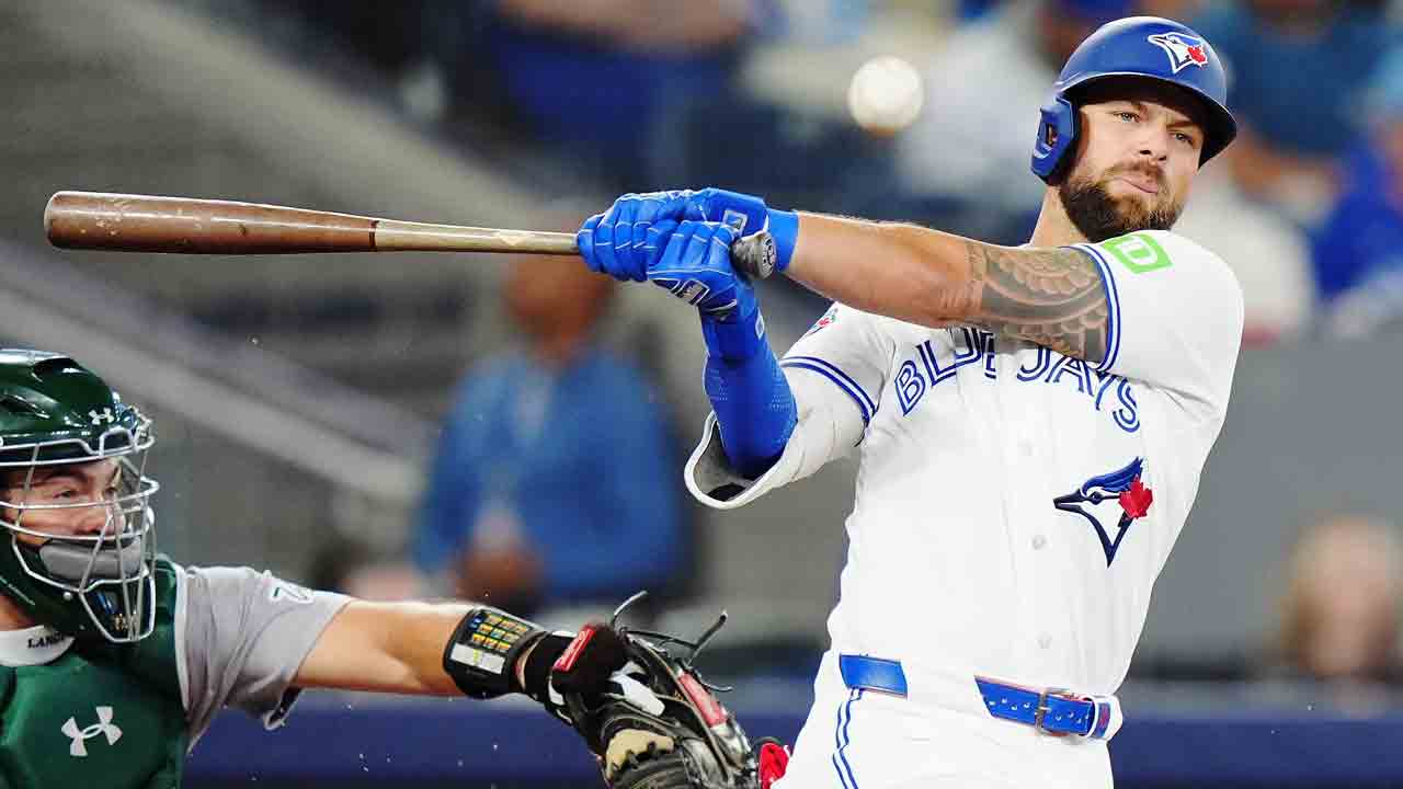 'I've been grinding': Blue Jays' Lukes delivers solid effort amid vertigo issues