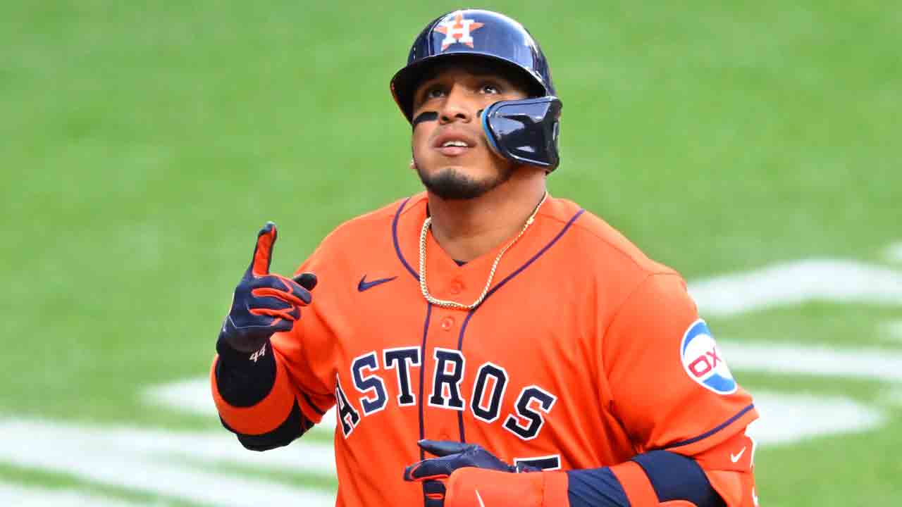 MLB Roundup: Paredes homers twice as Astros crush Guardians