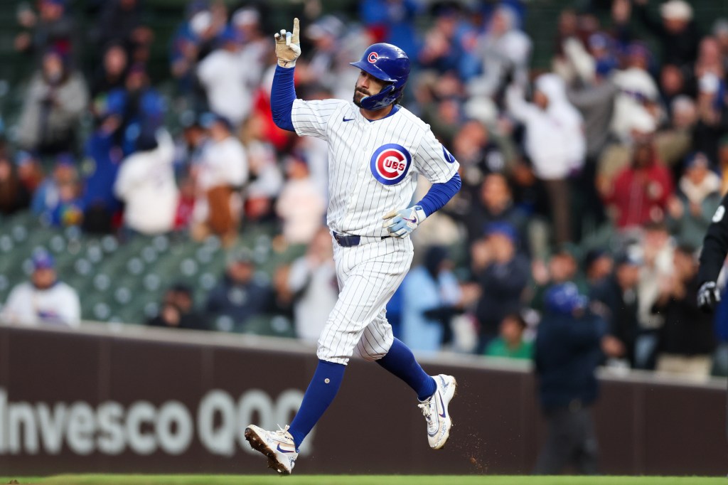Chicago Cubs: Dansby Swanson slugs a 3-run home run in win