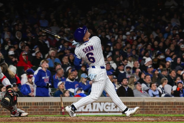 Cubs third baseman Matt Shaw (6) pops out to Phillies second baseman Bryson Stott (5) during the fifth inning at Wrigley Field April 20, 2026, in Chicago. (Armando L. Sanchez/Chicago Tribune)