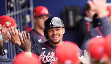 Drake Baldwin awarded NL Rookie of the Year award before game vs. Athletics