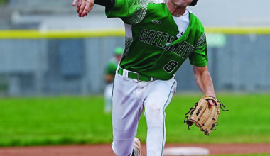 Greenwave baseball clinches playoff spot in Truckee
