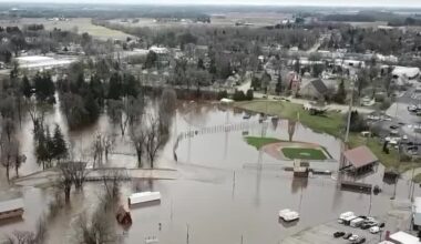 Clintonville moves baseball games to Timber Rattlers, Rockers stadiums