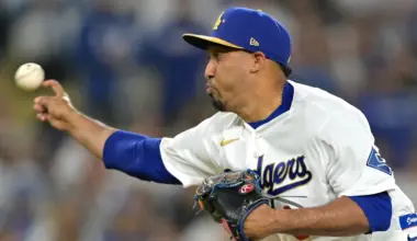 Dodgers manager Dave Roberts sounds alarm on closer Edwin Diaz following Rockies blunder image