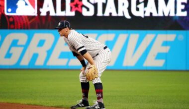 Mets Predicted to Sign Former Yankees Controversial Infielder