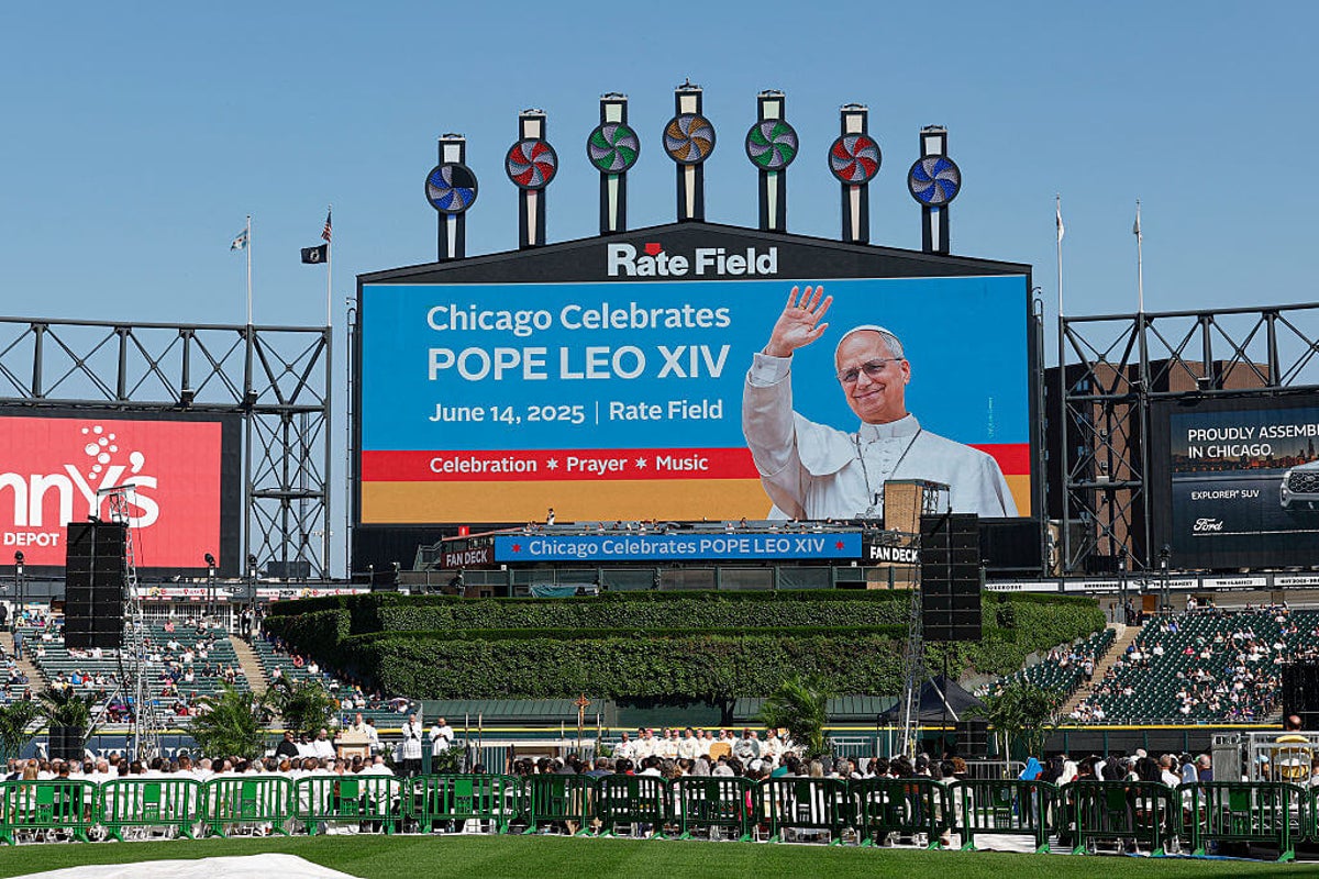 White Sox expanded ‘Pope Hat’ giveaway due to demand: ‘This is going a little bit too crazy’
