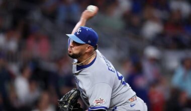Royals place Carlos Estévez on IL with left foot contusion