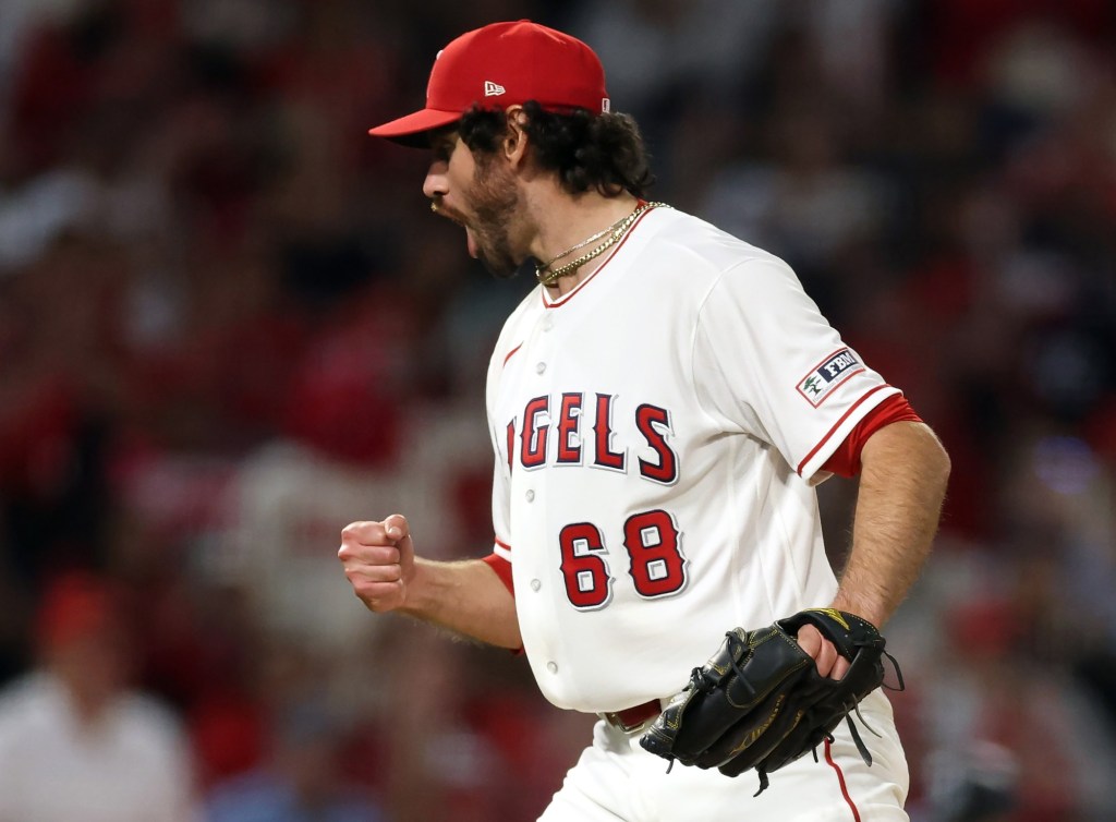 Angels’ Kurt Suzuki noncommittal on Jordan Romano at closer – Orange County Register