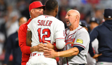 Former Rockies SS and manager Walt Weiss made a tackle in a baseball brawl – Denver Sports