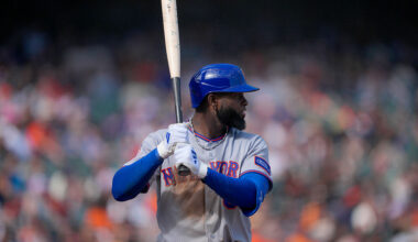 SAN FRANCISCO, CALIFORNIA - APRIL 05: Luis Robert Jr. #88 of the New York Mets bats against the San Francisco Giants in the top of the ninth inning of a major league baseball game at Oracle Park on April 05, 2026 in San Francisco, California. (Photo by Thearon W. Henderson/Getty Images)