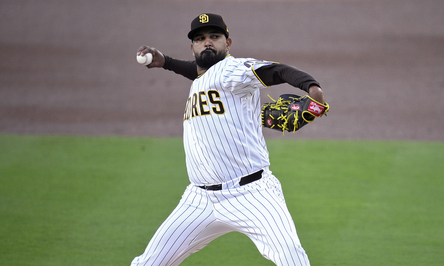 Ex-Rockies pitcher Márquez gets win against his former club despite allowing three homers – Denver Sports