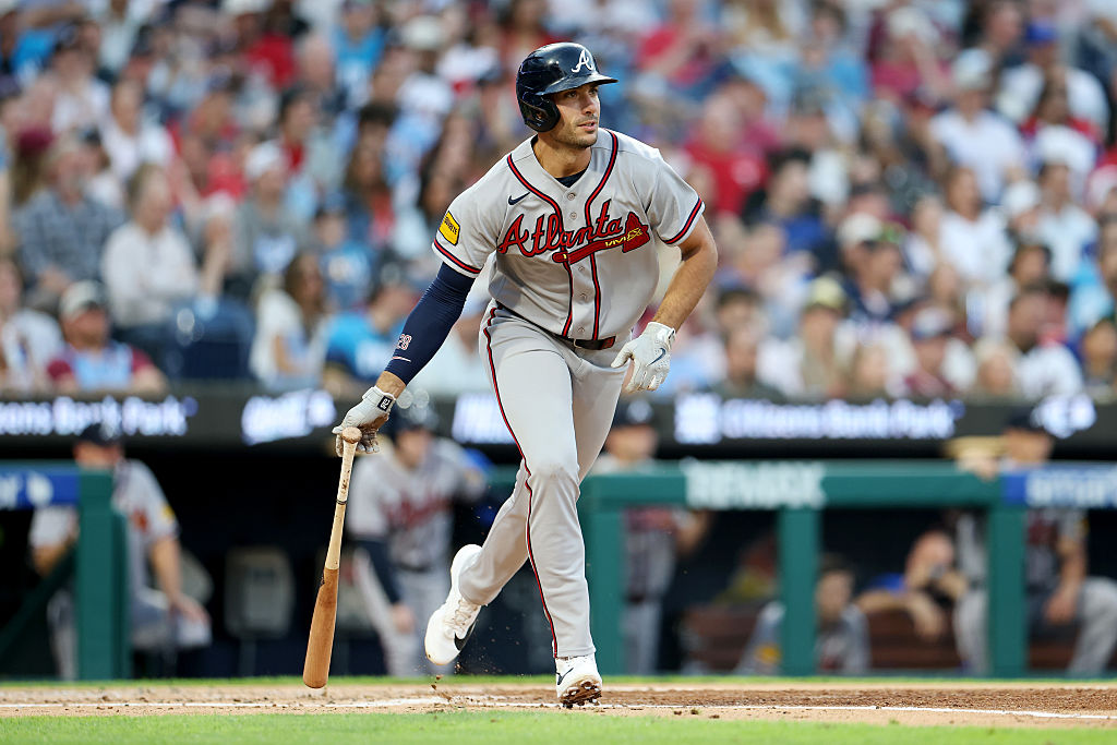 PHILADELPHIA, PENNSYLVANIA - APRIL 17: Matt Olson #28 of the Atlanta Braves hits an RBI single in the second inning against the Philadelphia Phillies at Citizens Bank Park on April 17, 2026 in Philadelphia, Pennsylvania. (Photo by Emilee Chinn/Getty Images)