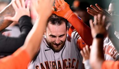 The Giants hit 3 home runs for the first time this season. They’ll need to hit a lot more