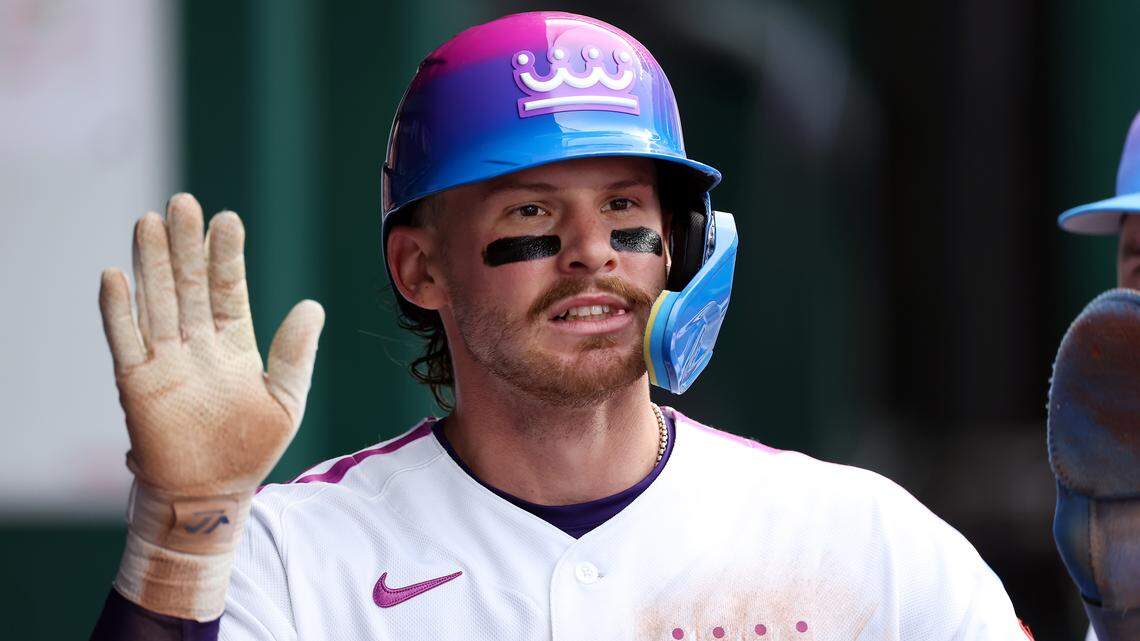 Bobby Witt Jr. robs Mike Trout with stellar defensive play