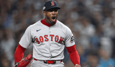 Former Yankees closer Aroldis Chapman said on the Swing Completo podcast he would “rather retire” than play for New York again, citing disrespect from the team’s executives.