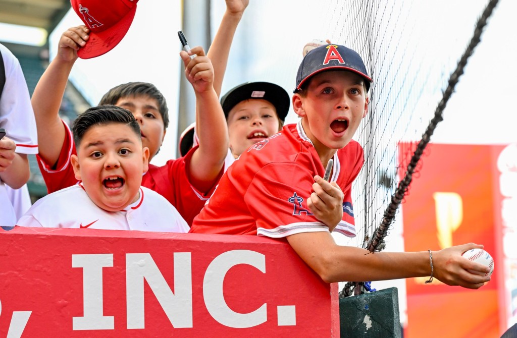 Angels fans celebrate 2026 home opener at the Big A – Orange County Register