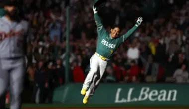 Red Sox Walk Off Tigers, End Pitching Duel On Clutch Hit From Surprising Hero image