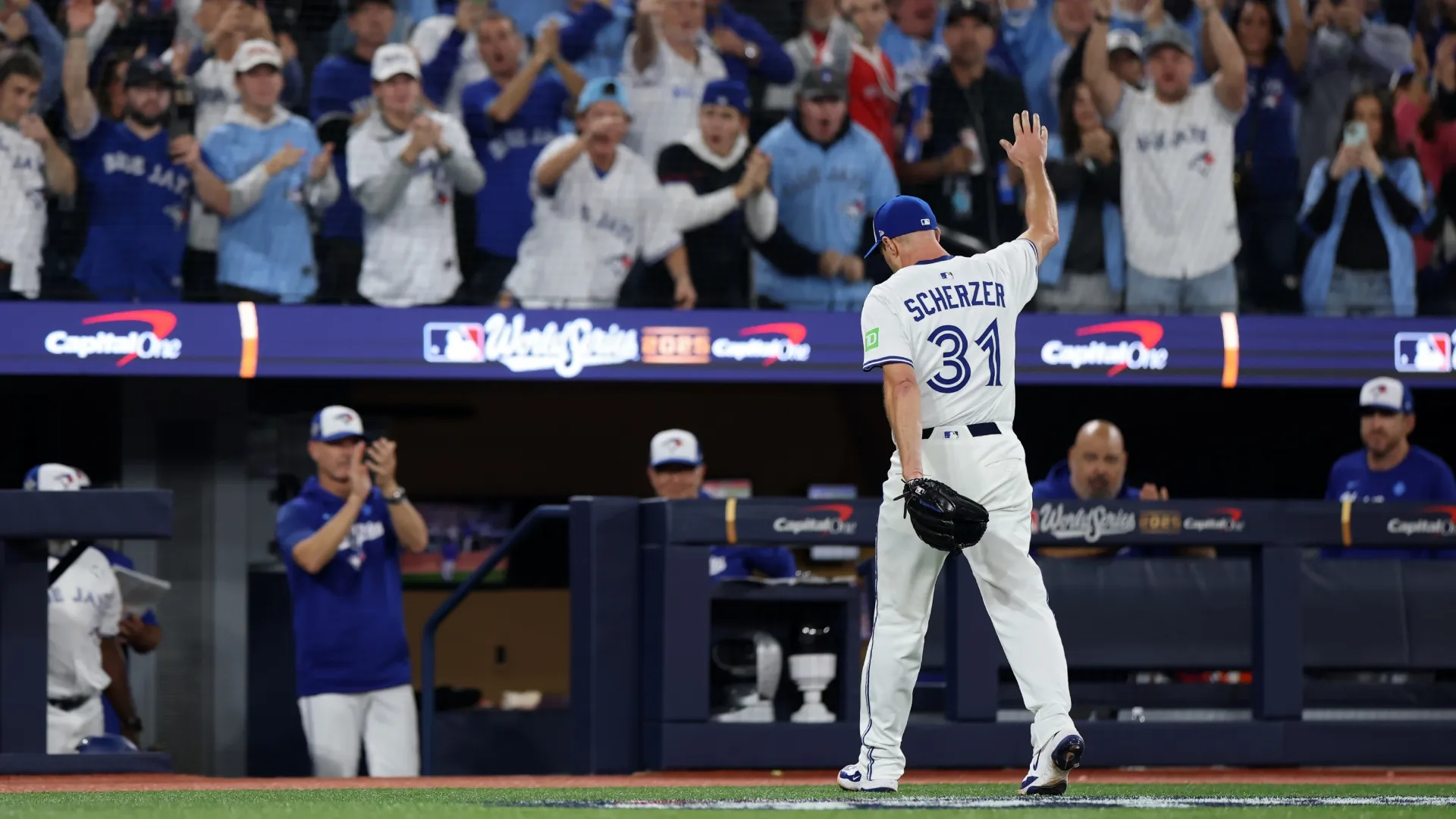 Max Scherzer #31 of the Toronto Blue Jays acknowledges the fans as he exits the game. Emilee Chinn/Getty Images
