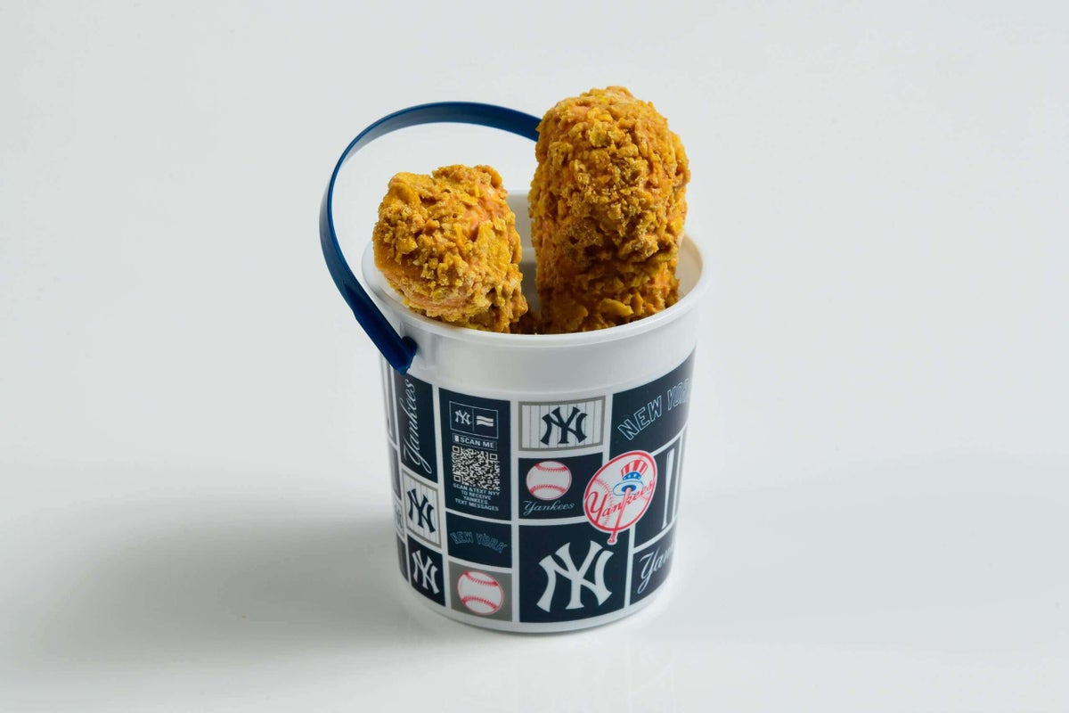 Yankees’ viral ‘fried chicken’ dessert a major hit with fans, Michael Kay