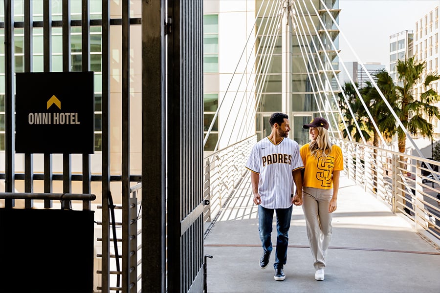 Omni San Diego Hotel Skybridge Ballpark
