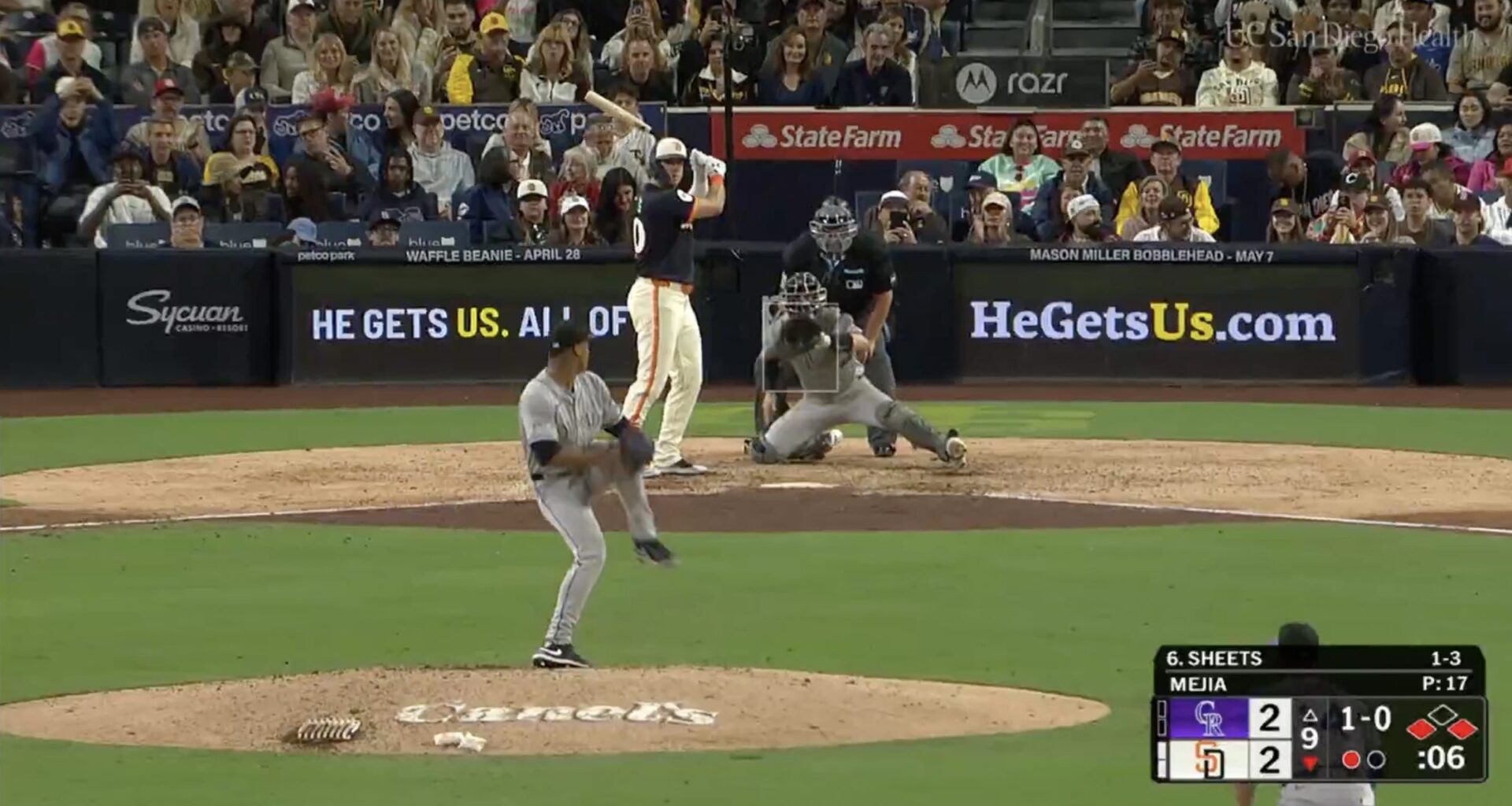 Don Orsillo delivers 'Holy Sheets!' call on Padres walk-off home run