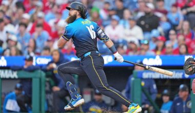 MLB Capsules: Diamondbacks use five-run fifth inning to beat Phillies