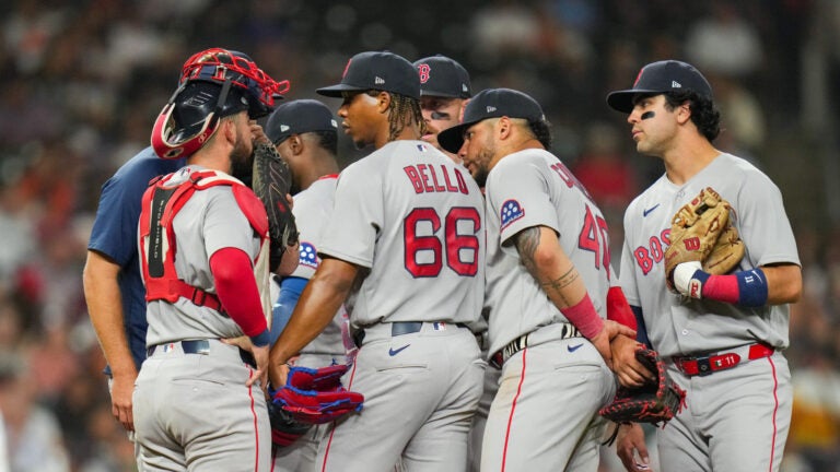 Red Sox, umpire admits he forgot the count