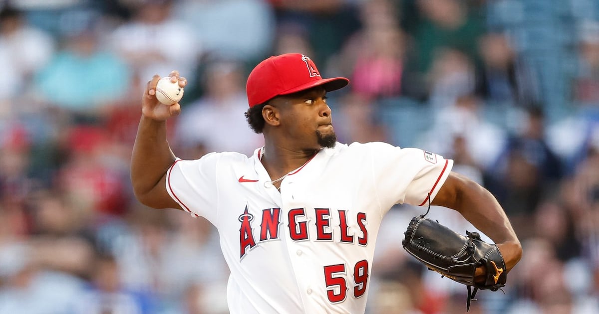 Soriano pitches Los Angeles Angels past Sale, Atlanta Braves with help from homers by Neto, Adell