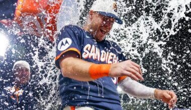 Padres belt walk-off home run for second straight night, beat Rockies