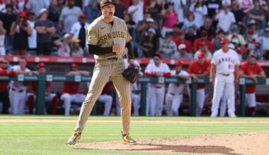 Tom Krasovic: Padres fans take joy machine on the road