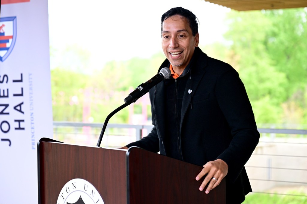 Padres players marvel at team's sale price, what it might mean