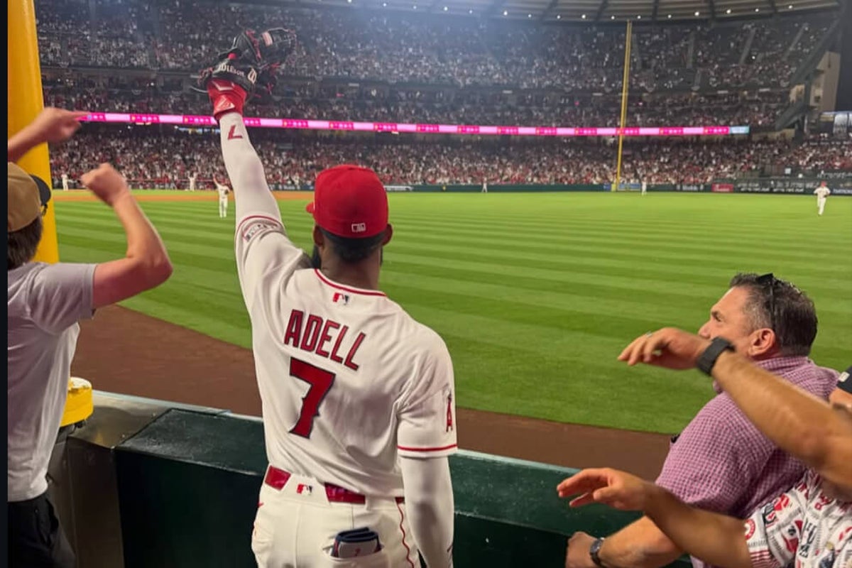 Meet the die-hard Angels fan and mother of 5 who captured Jo Adell’s magic moment