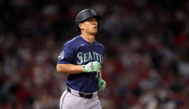 Seattle Mariners Rob Refnsyder...