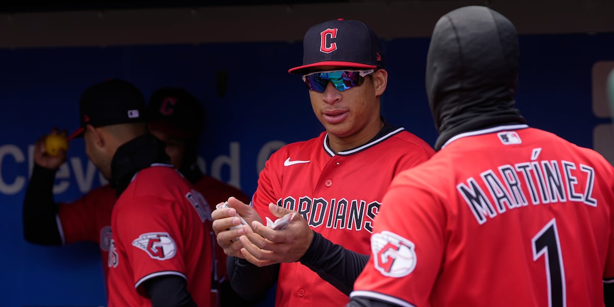 Rocchio delivers walk-off hit for Guardians