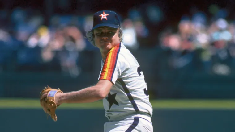 Astros All-Star once had near-impossible 5 strikeouts in 1 inning image