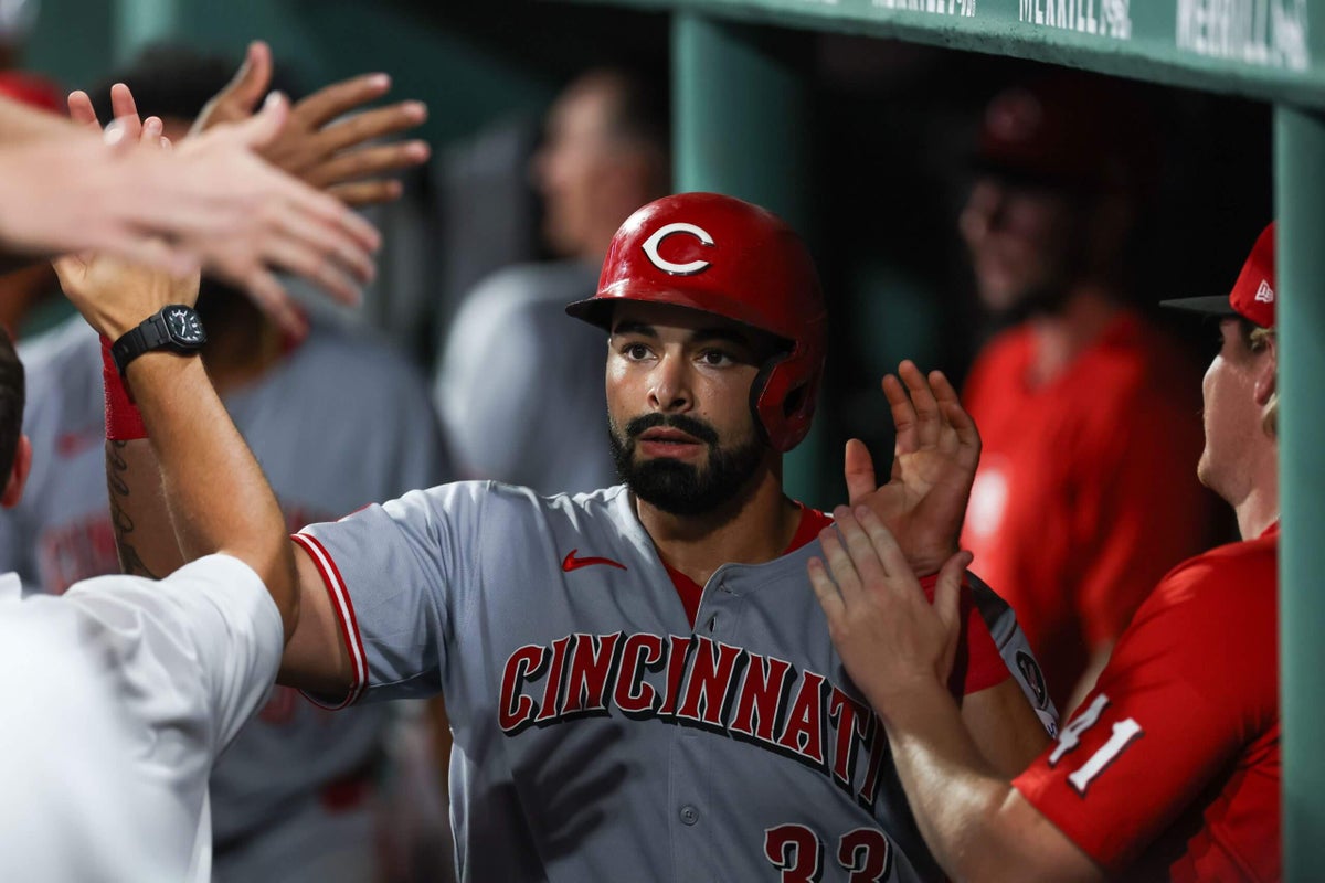 In need of a catcher, Reds designate Christian Encarnacion-Strand for assignment