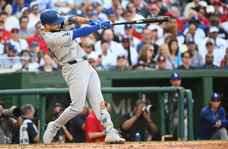 Andy Pages appears to have stolen signs during Dodgers' comeback win
