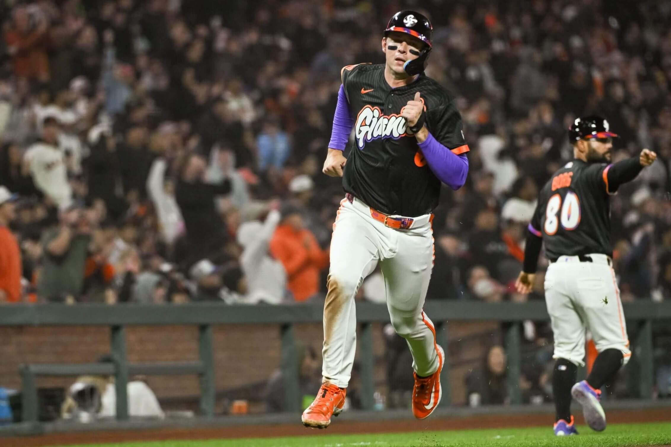 San Francisco's Daniel Susac rounds third.