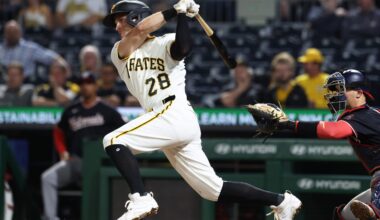 Jake Mangum, former Mississippi State OF, shares adorable moment with young Pirates fans