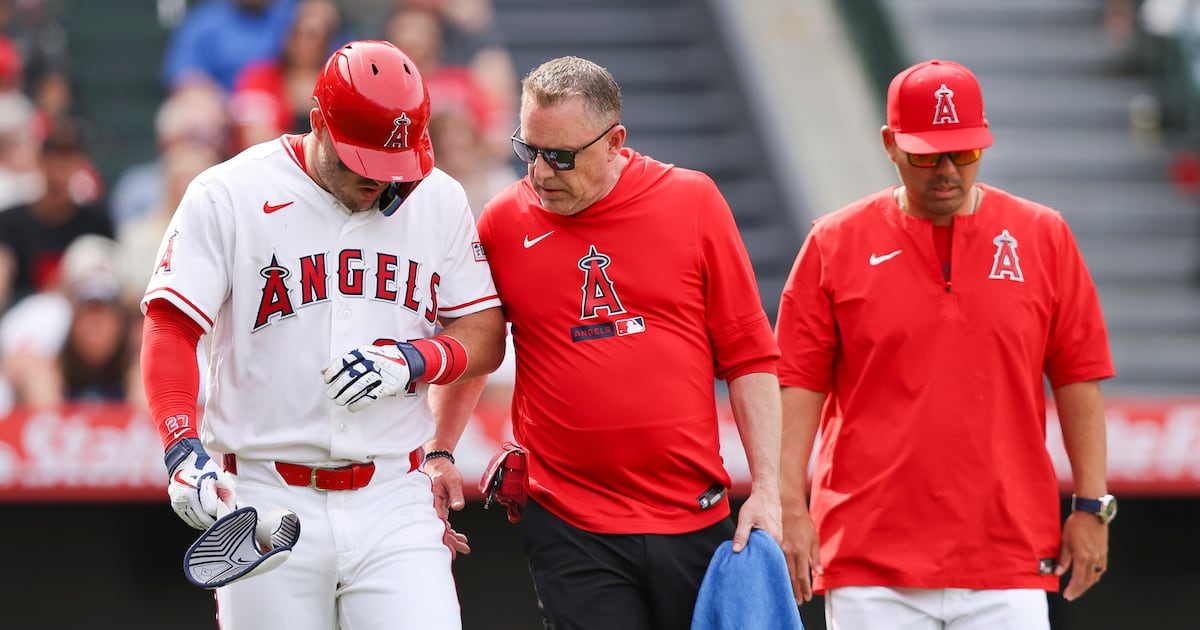 Los Angeles Angels’ Mike Trout (hand) day-to-day after HBP vs. Seattle Mariners