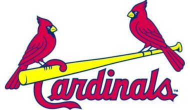 Cardinals fall to Tigers despite Walker's grand slam in rain-shortened loss